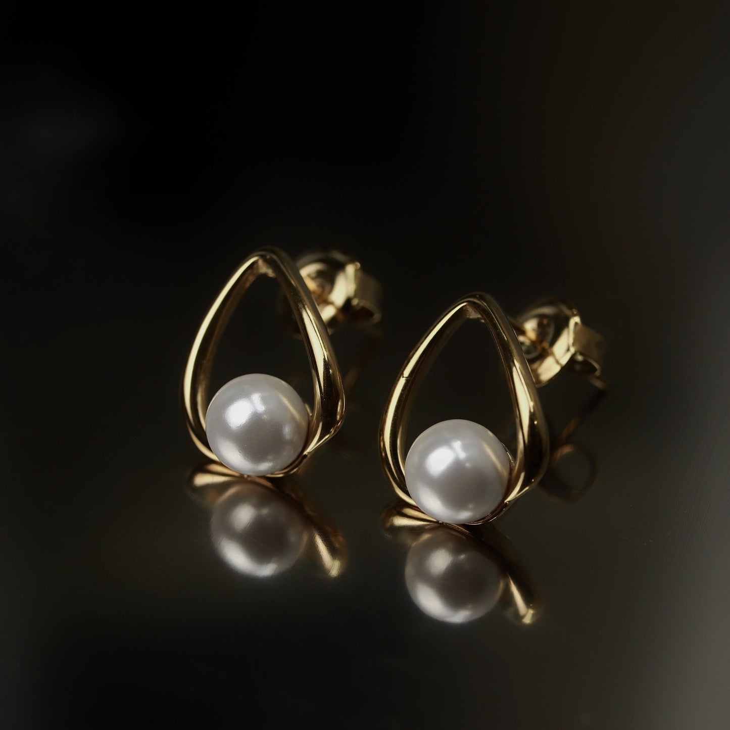 ANILEI Hollow Tear Drop Synthetic Pearl Stud Earrings For Women's