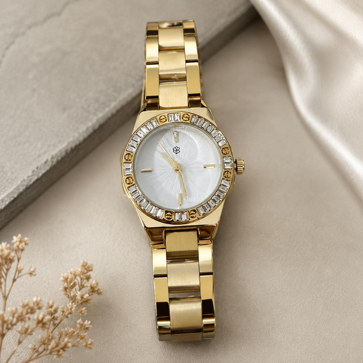 ZOVEN Round Face Glass Encrusted Bezel Watch Women's Minimalist Fashion Watch Quartz