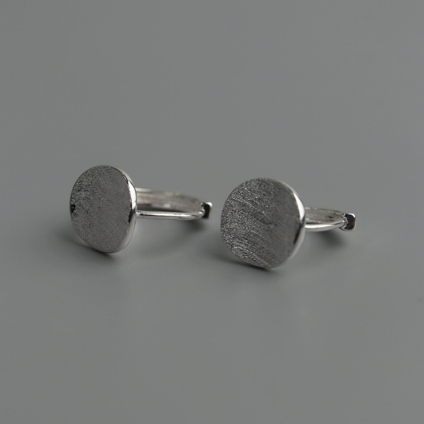 DANIA S925 Silver Disc Round Clip Earrings