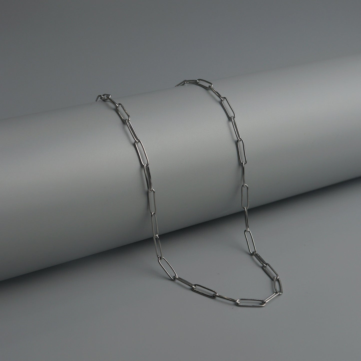 CATALINA Silver Paperclip Unisex Chain Necklace