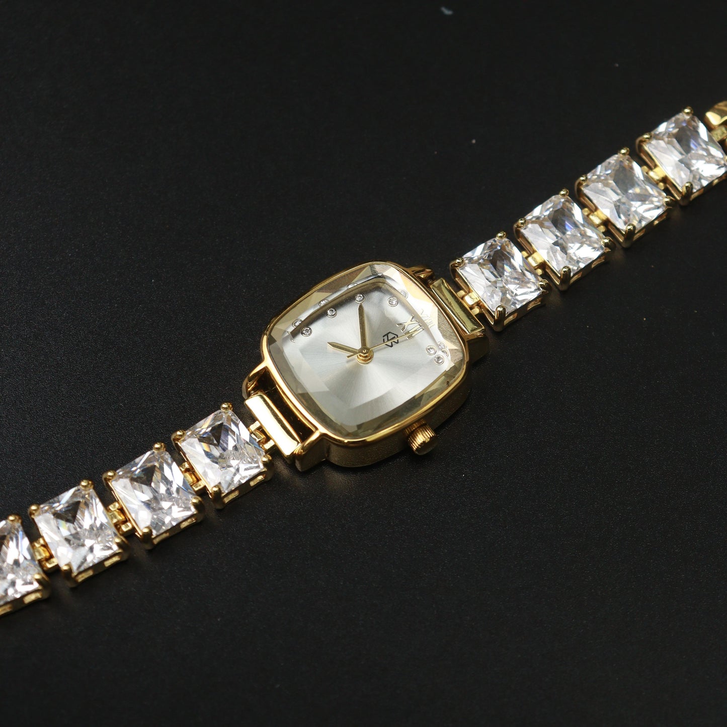 VALENCIA Square Case Fashion Quartz Thin Crystal Glass Band Strap Watches