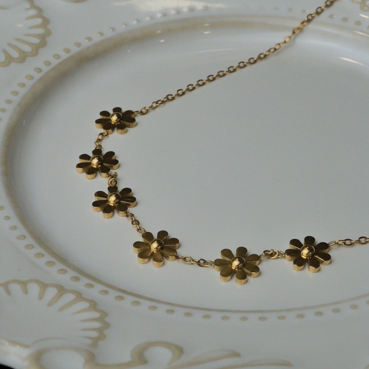 DAHLIA Flower Pendant Necklace