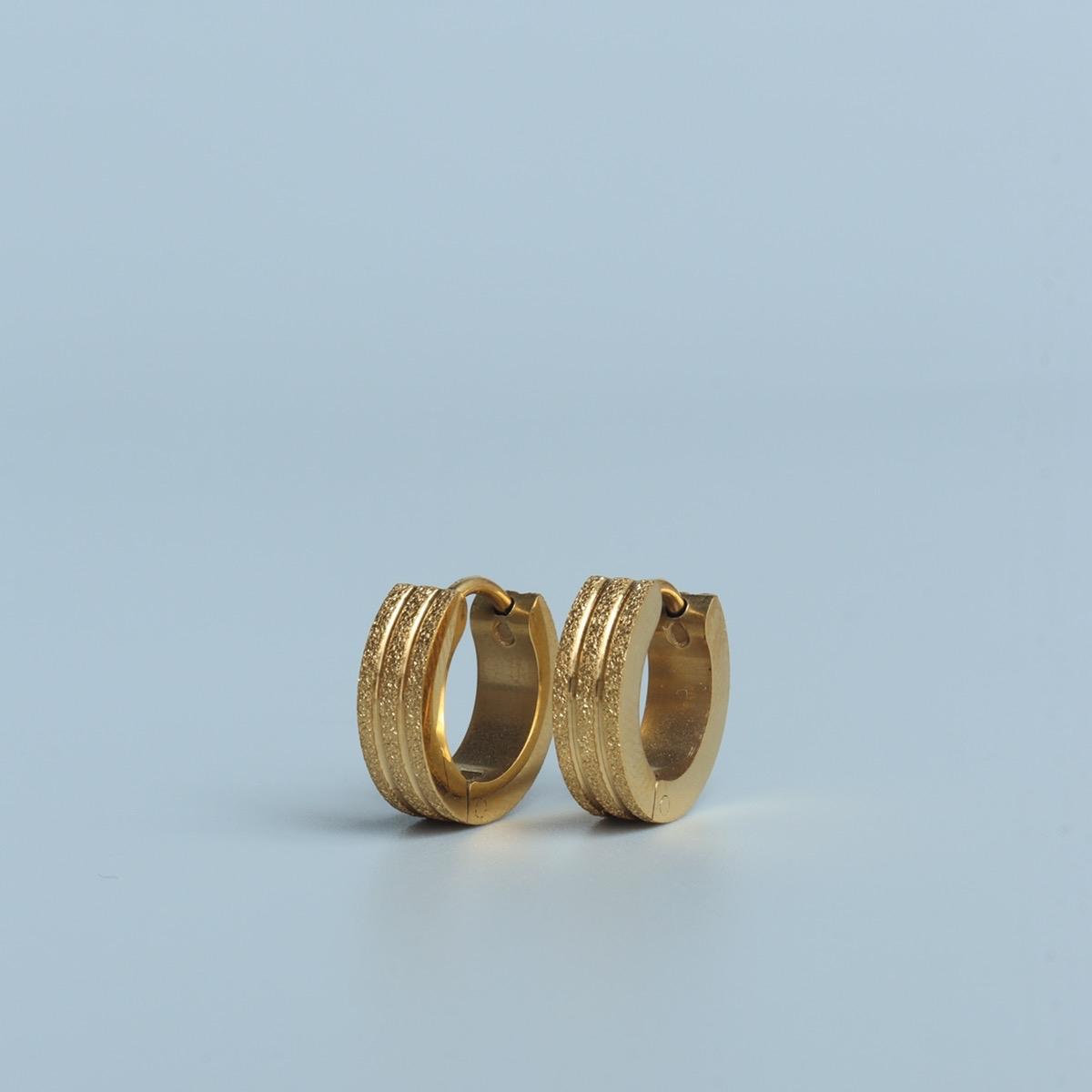 JANE Triple Line Mini Clip Earrings