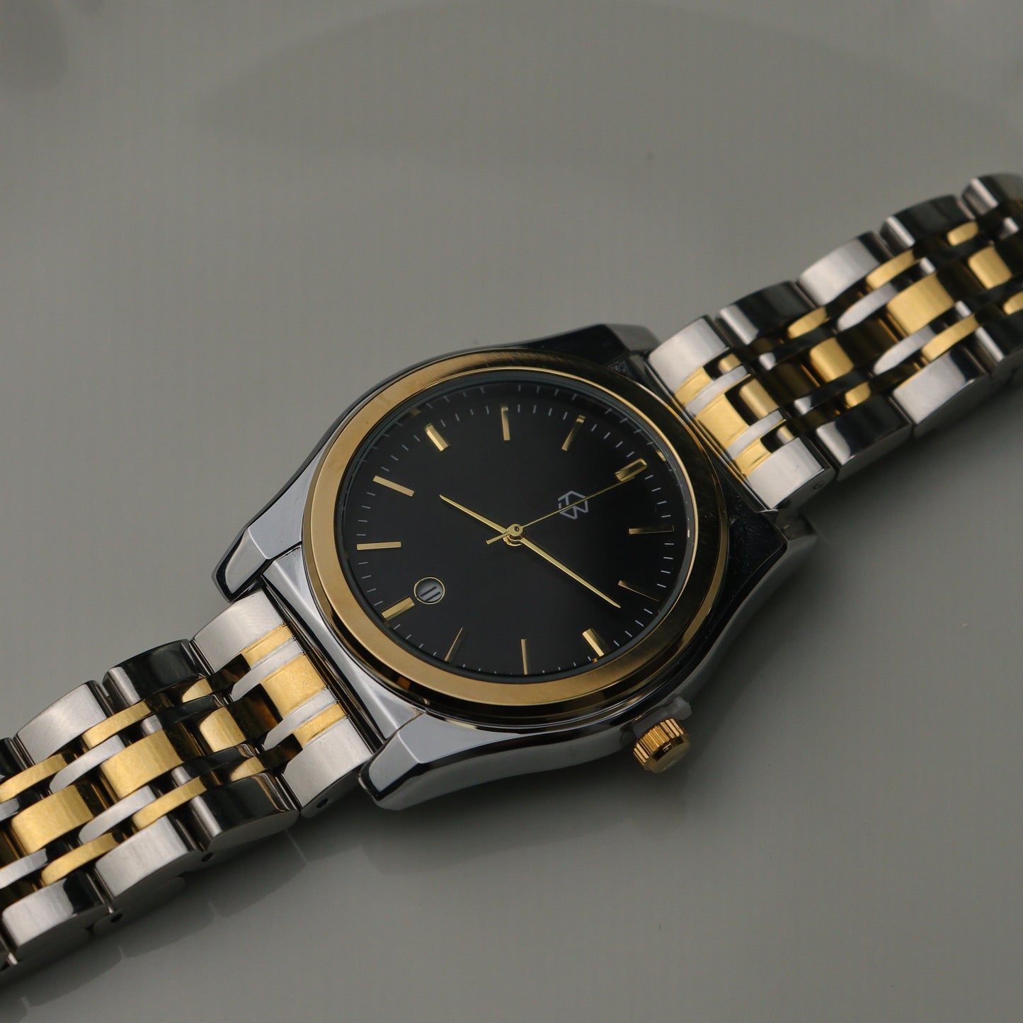 GANACHE Couple’s Two-Tone Watch – Black Watch Face Quartz Fashion Timepiece