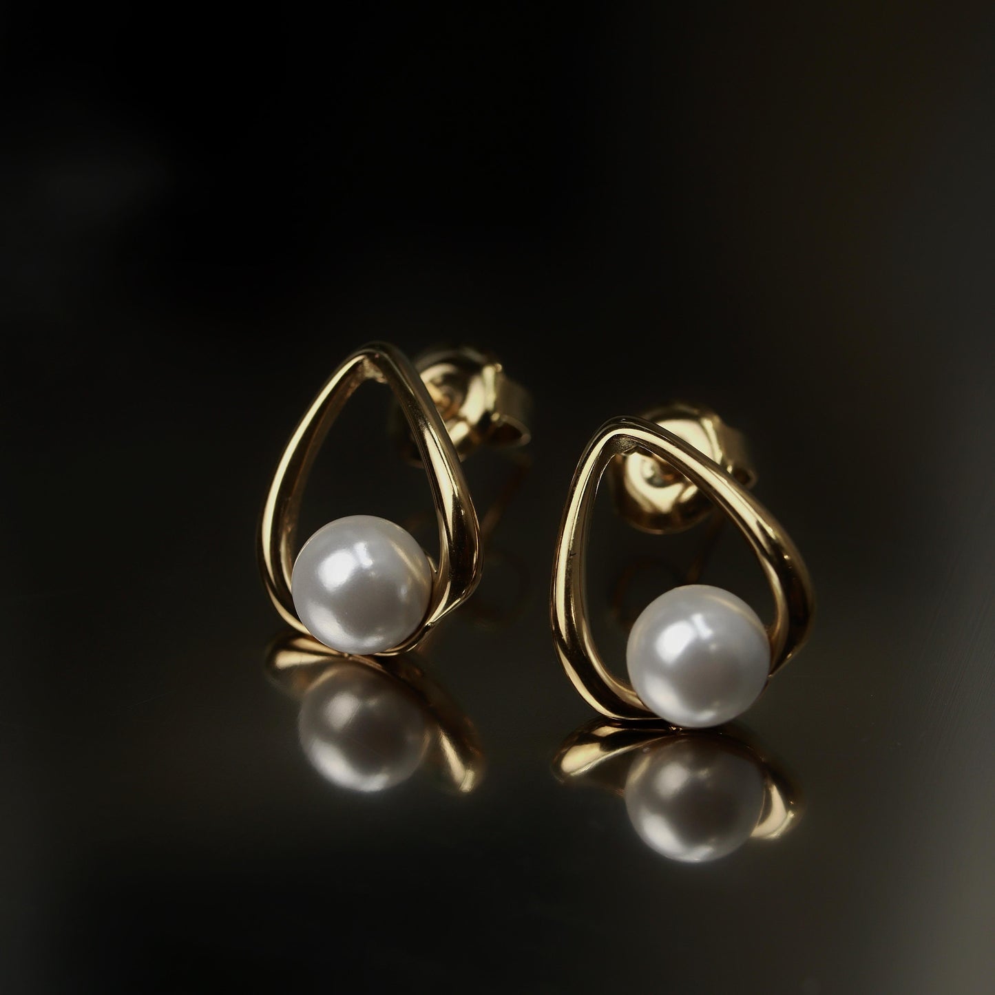 ANILEI Hollow Tear Drop Synthetic Pearl Stud Earrings For Women's
