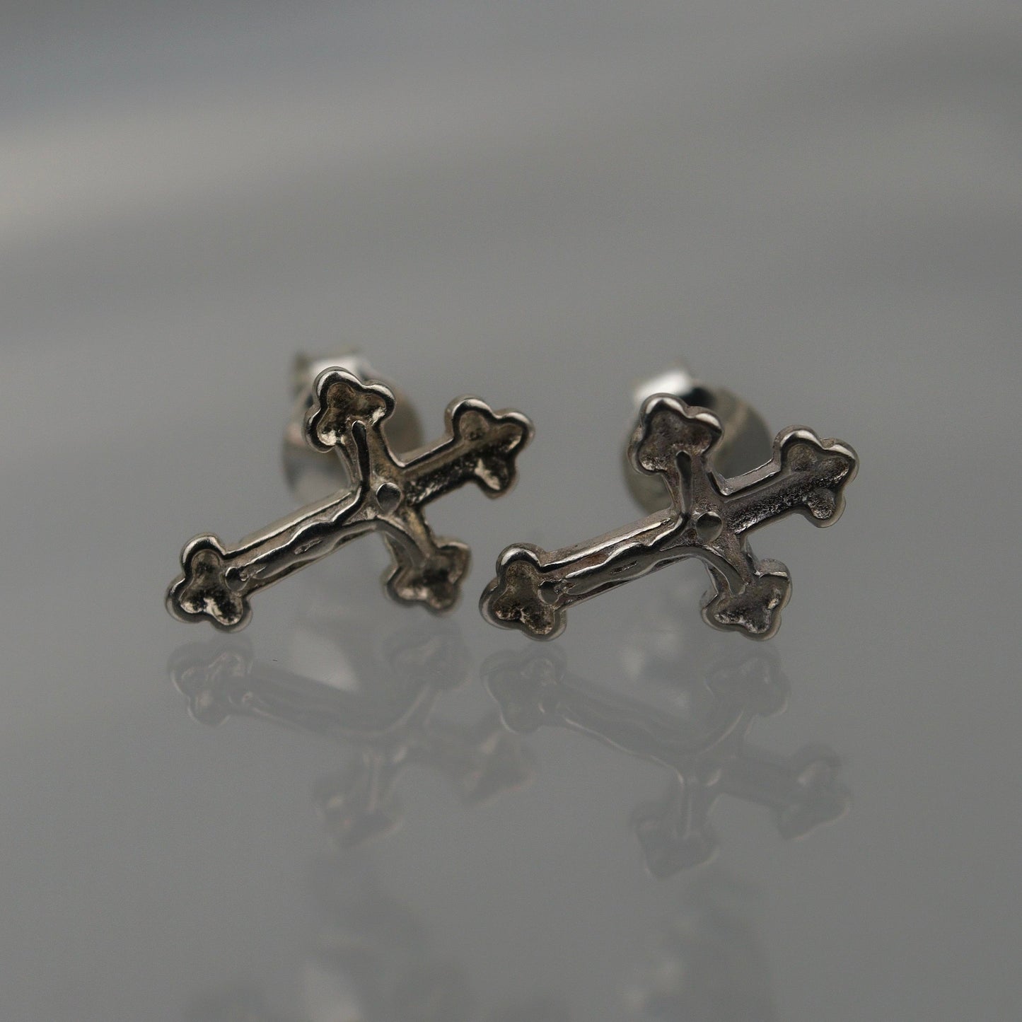 TORIN S925 Silver Gothic Cross Stud Earrings Women's