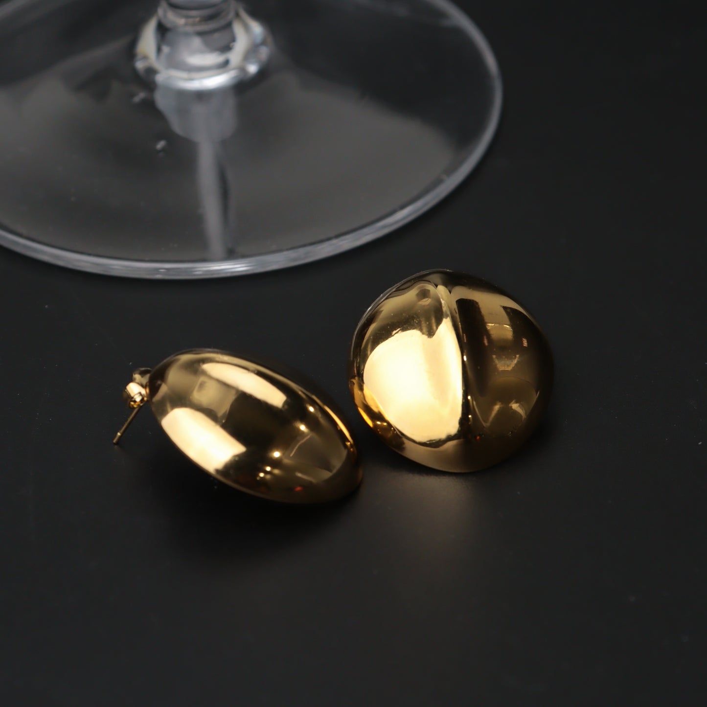 CHUNKY SCOOP EARRINGS
