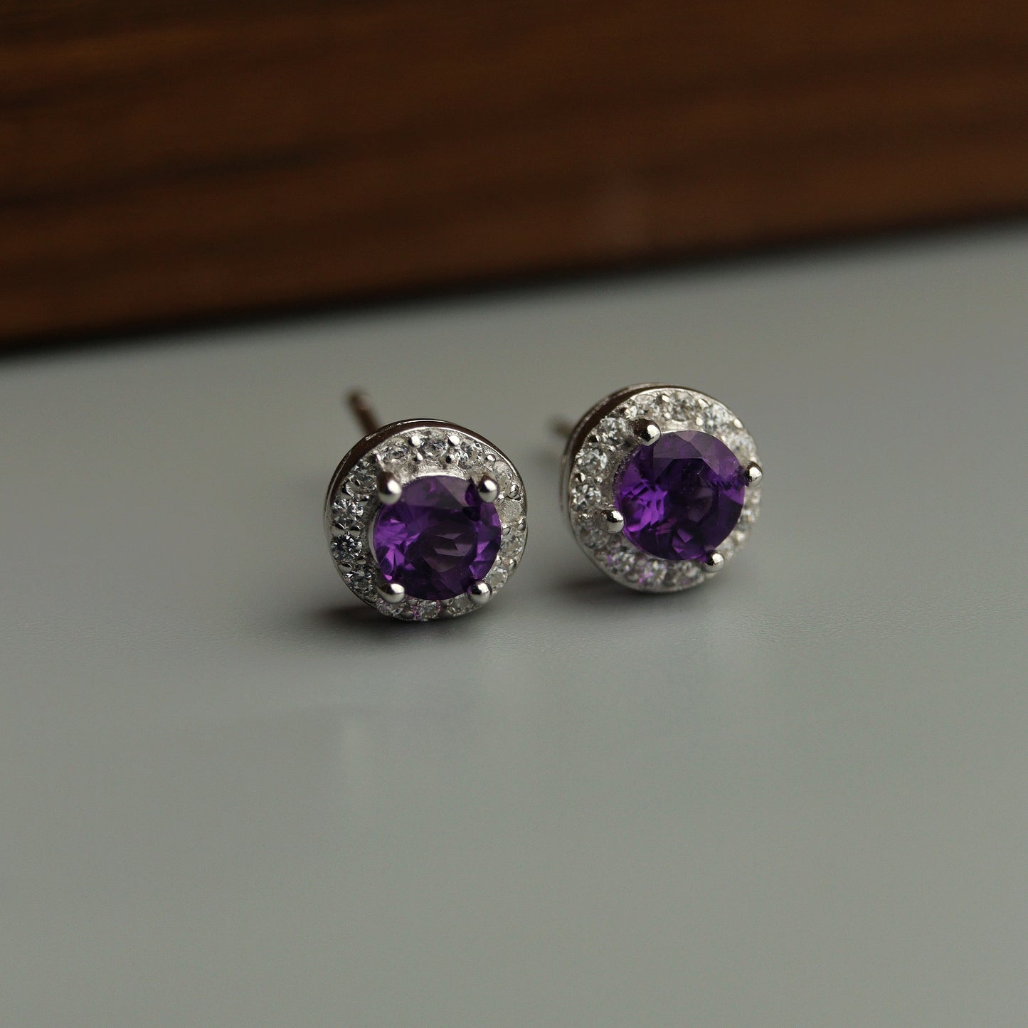 Pawnable Natural Amethyst Gemstone S925 Silver Stud Earrings with AGCL Certification