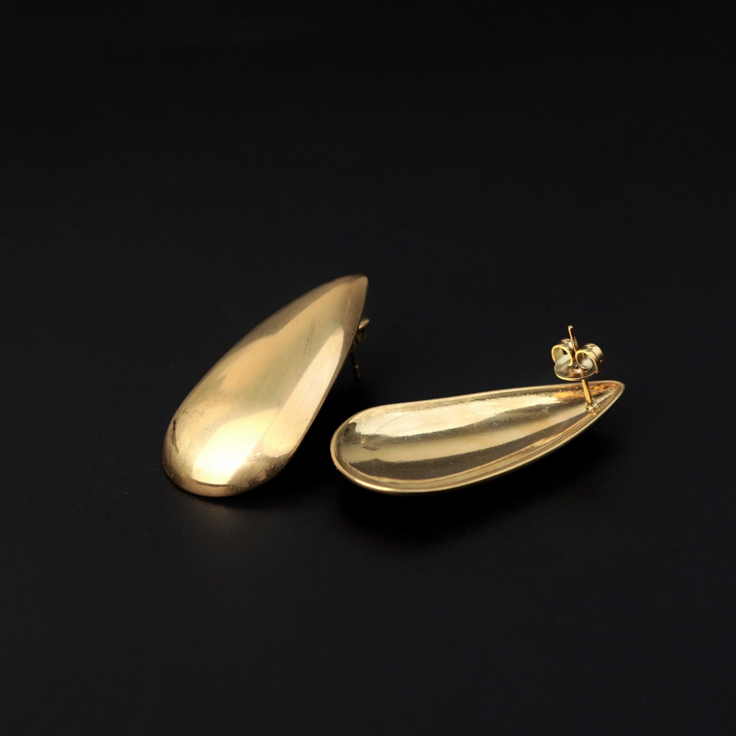 CHUNKY SCOOP EARRINGS