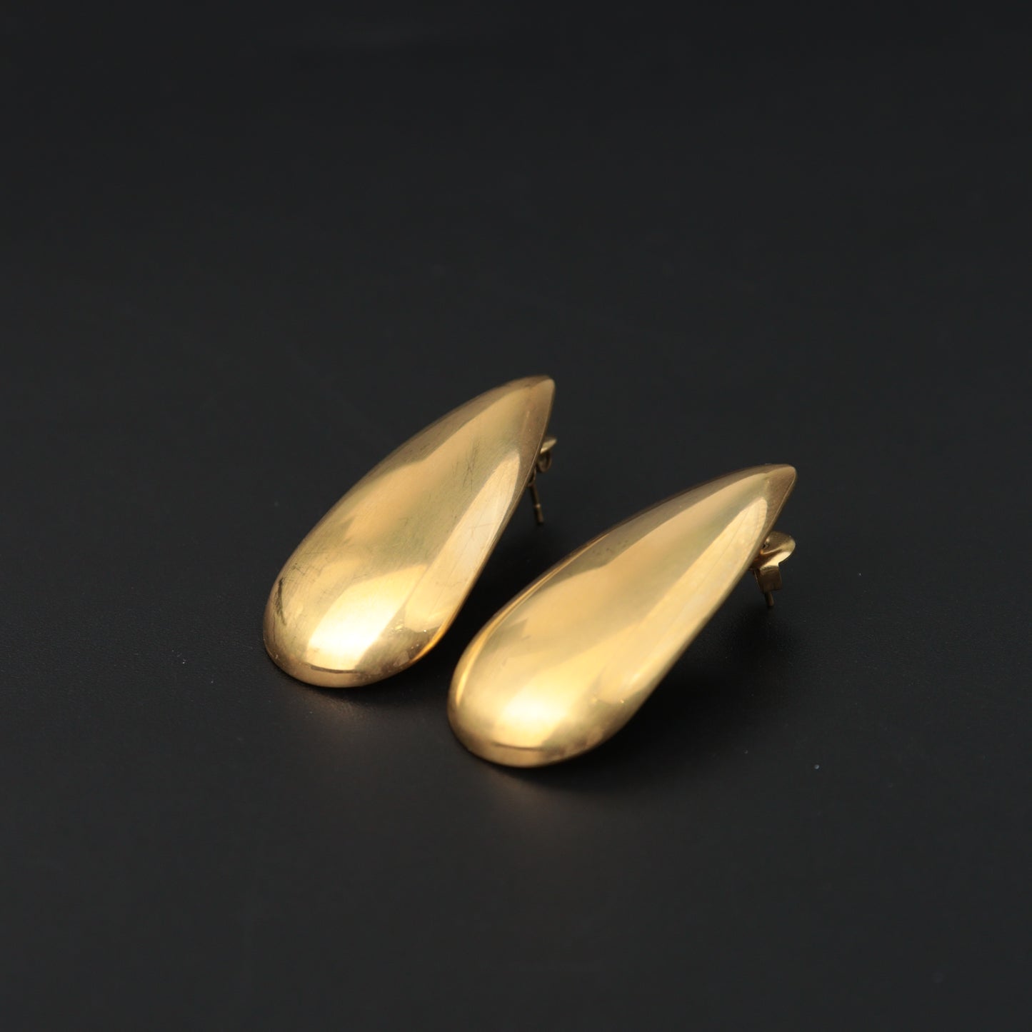 CHUNKY SCOOP EARRINGS