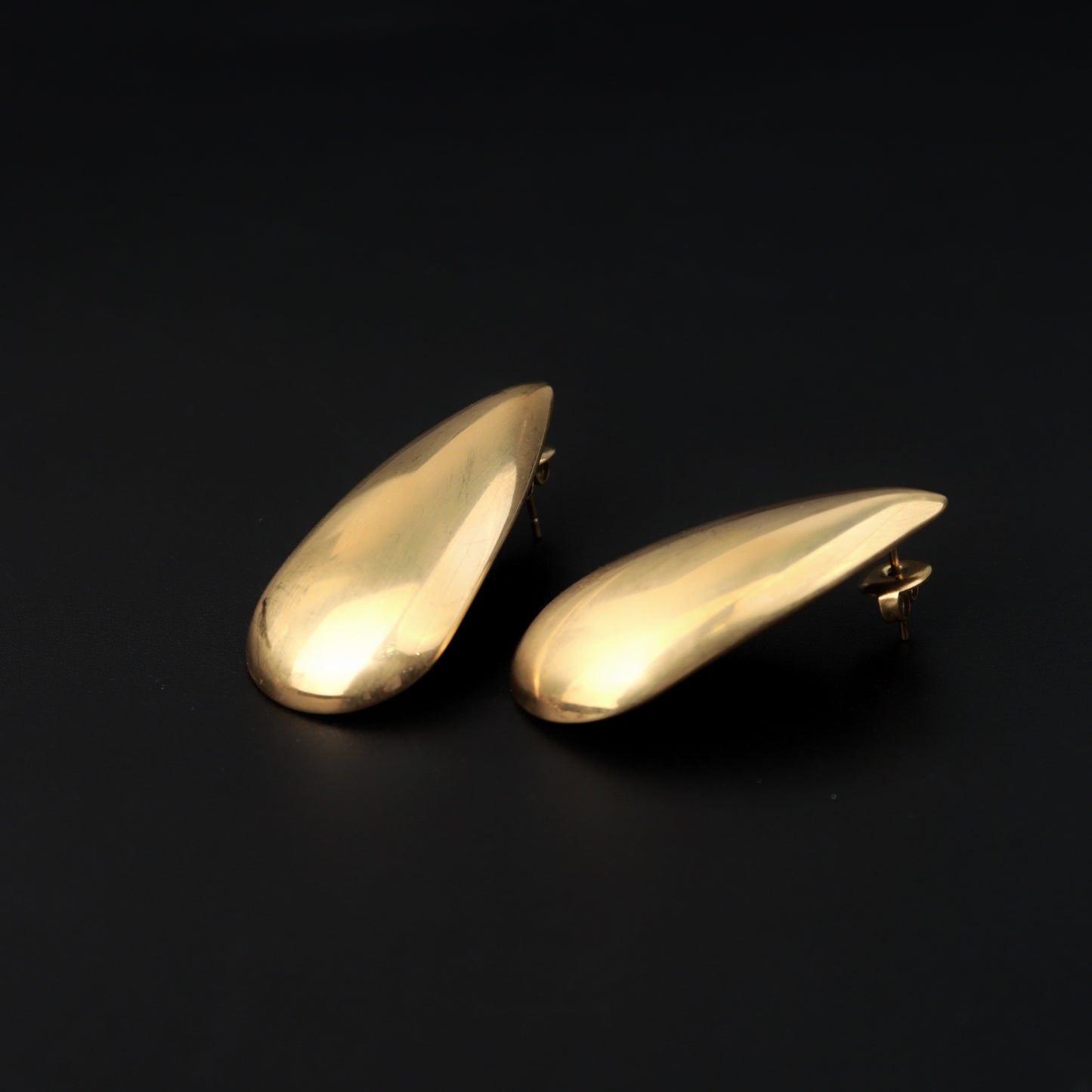 CHUNKY SCOOP EARRINGS
