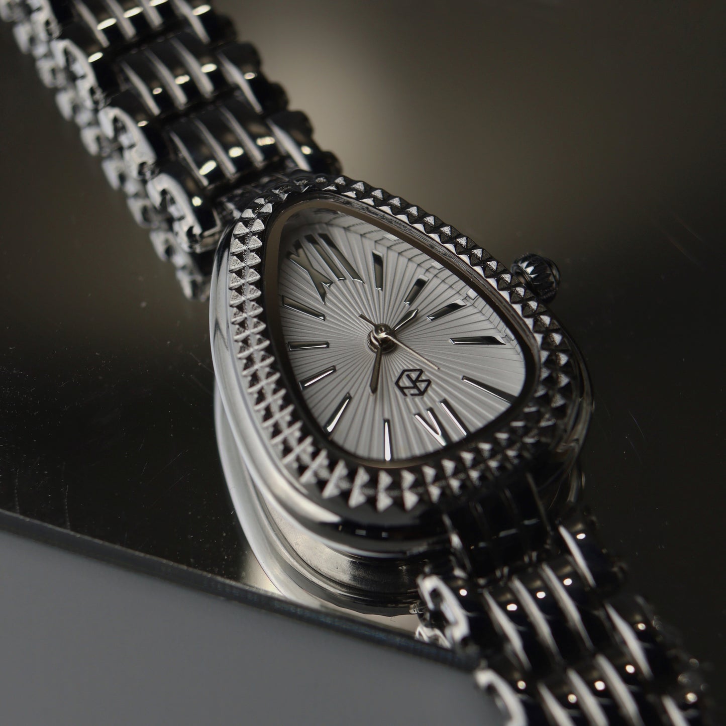 NOVIA Snake Head Silver Watch