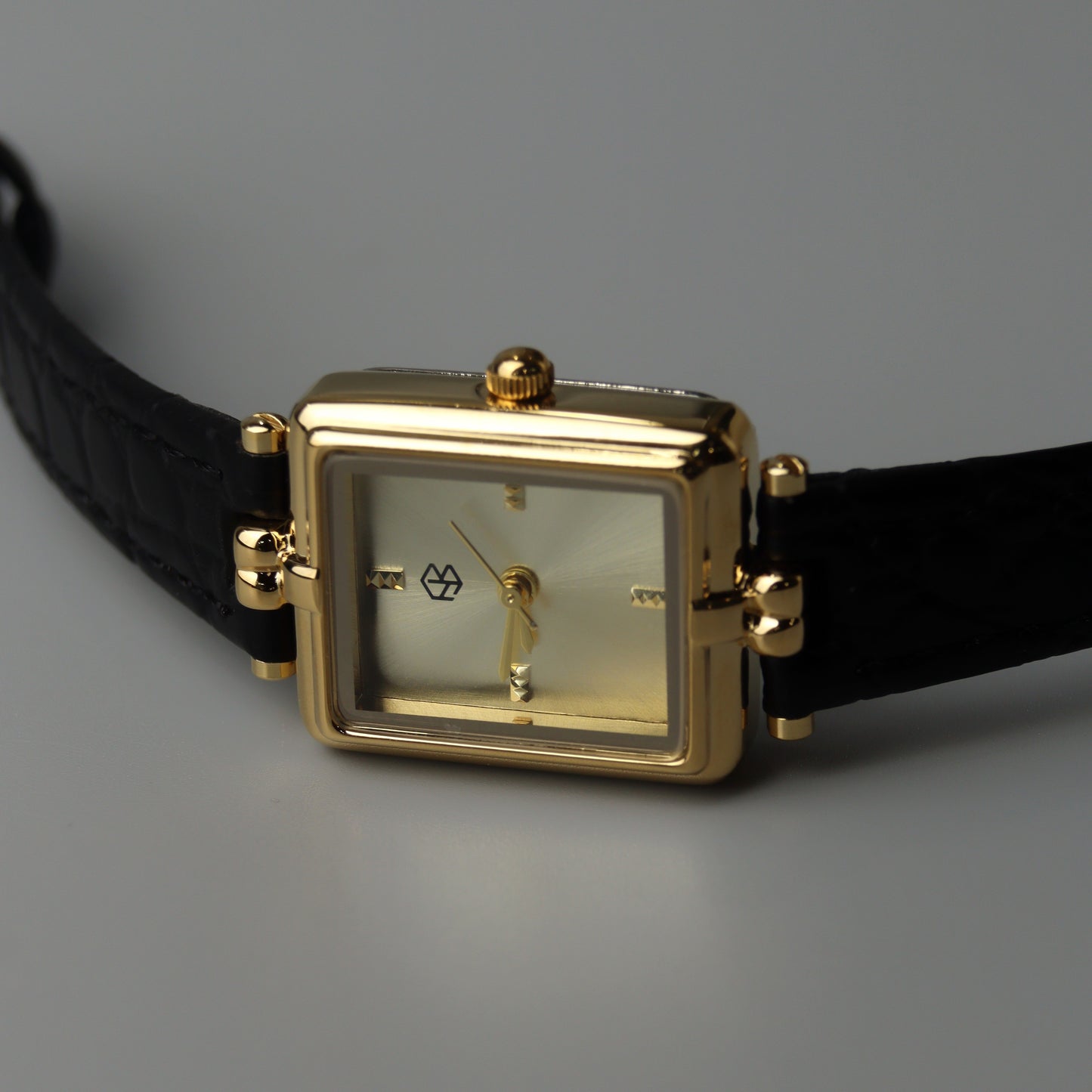 ORVALEN Square Leather Strap Watch
