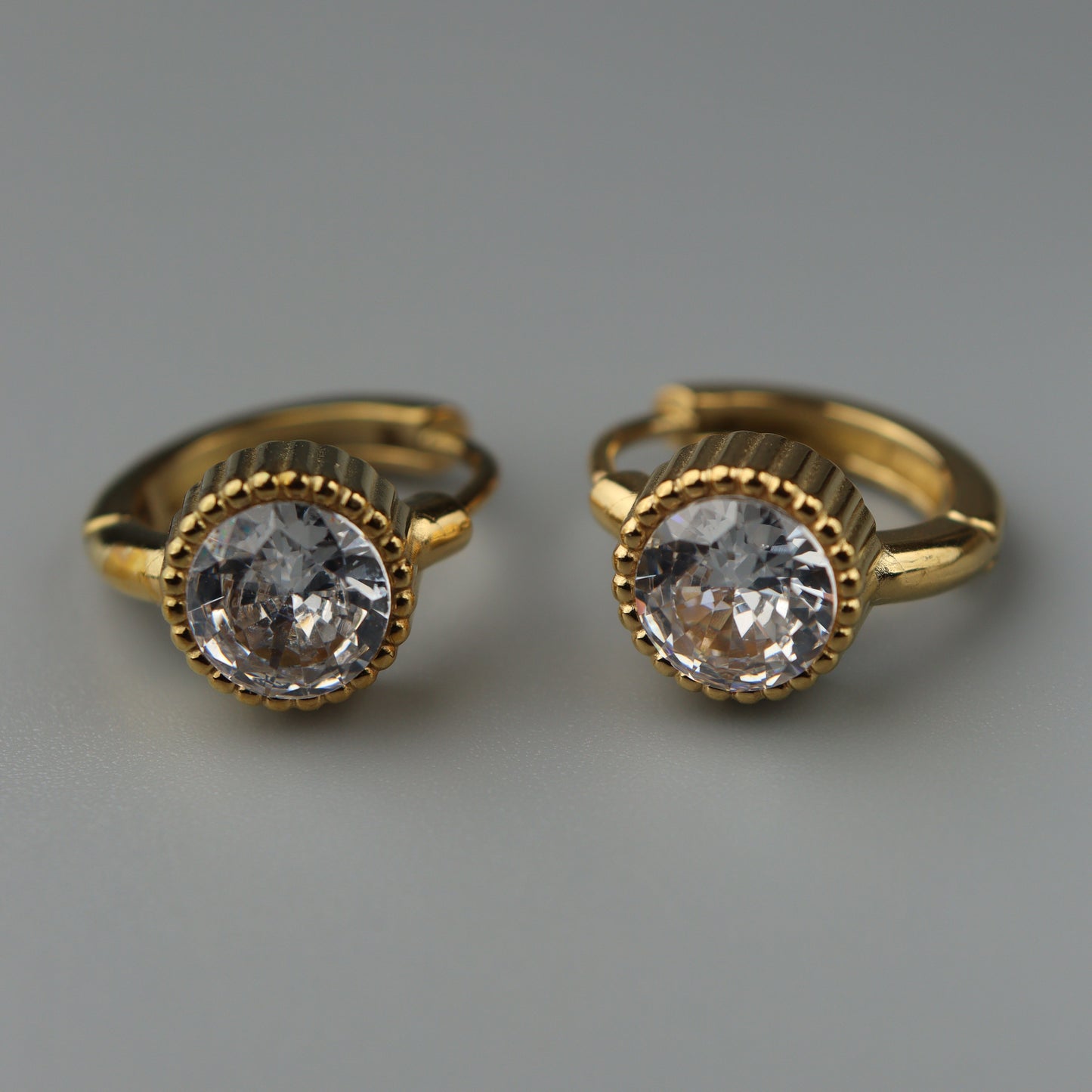 ORIN Round Clip Earrings