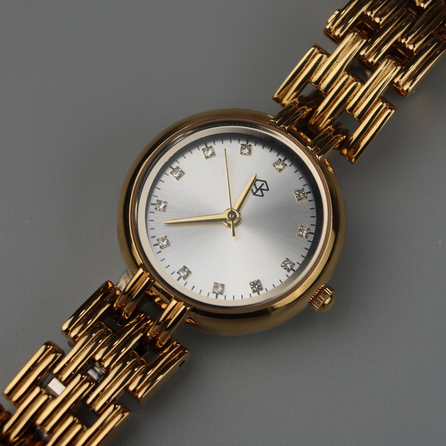 CEDON Round Case Watches for Women