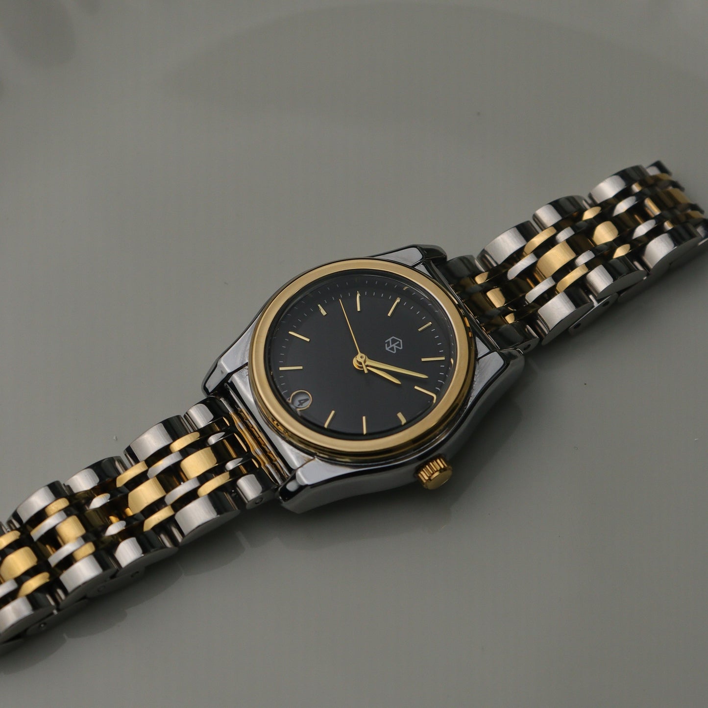 GANACHE Couple’s Two-Tone Watch – Black Watch Face Quartz Fashion Timepiece