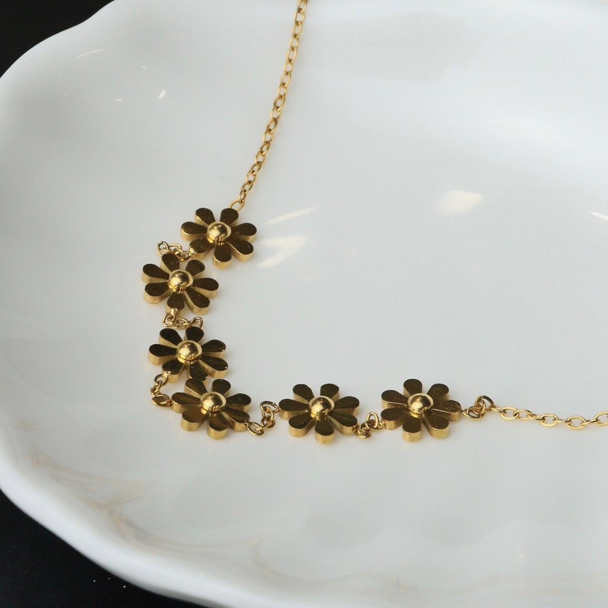 DAHLIA Flower Pendant Necklace