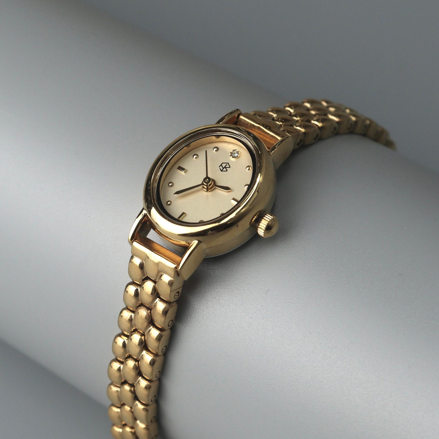 SOLARA Small Minimalist Retro Oval Beans Thin Strap Watches