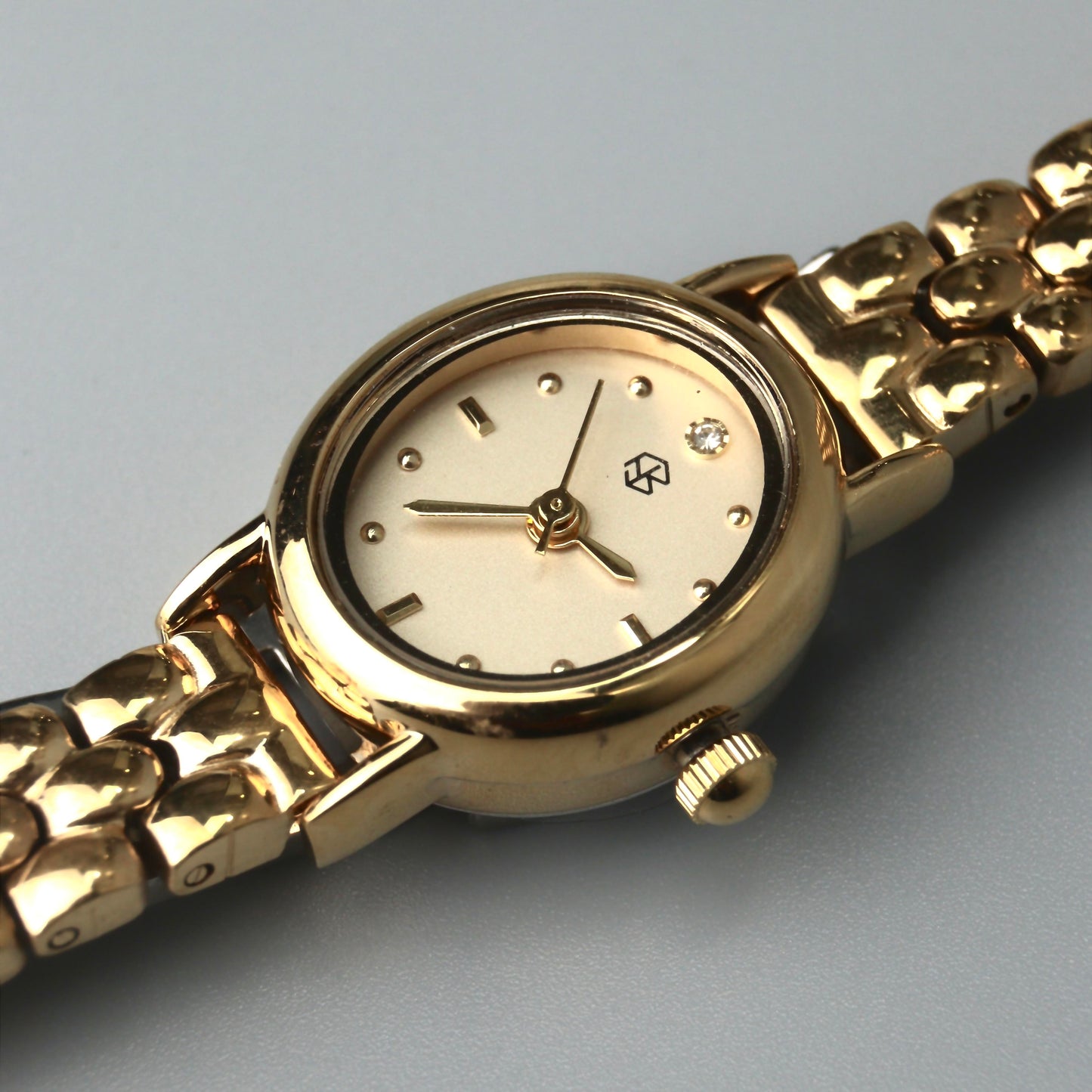 SOLARA Small Minimalist Retro Oval Beans Thin Strap Watches