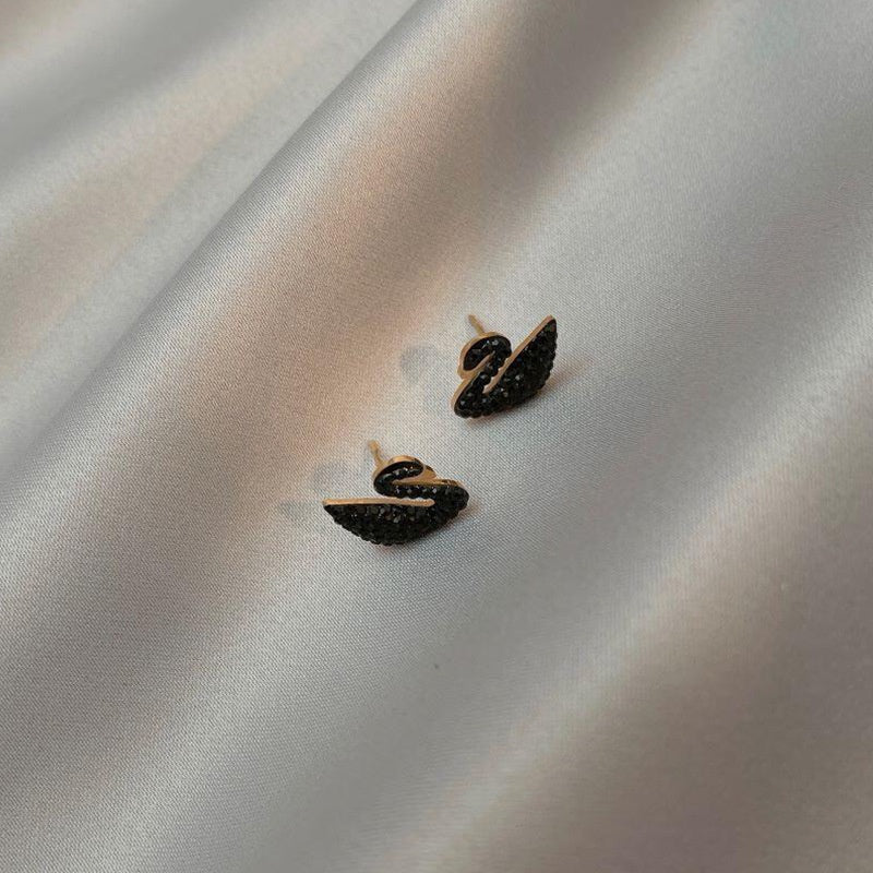 CONSTANCE Swan-Stud Earrings