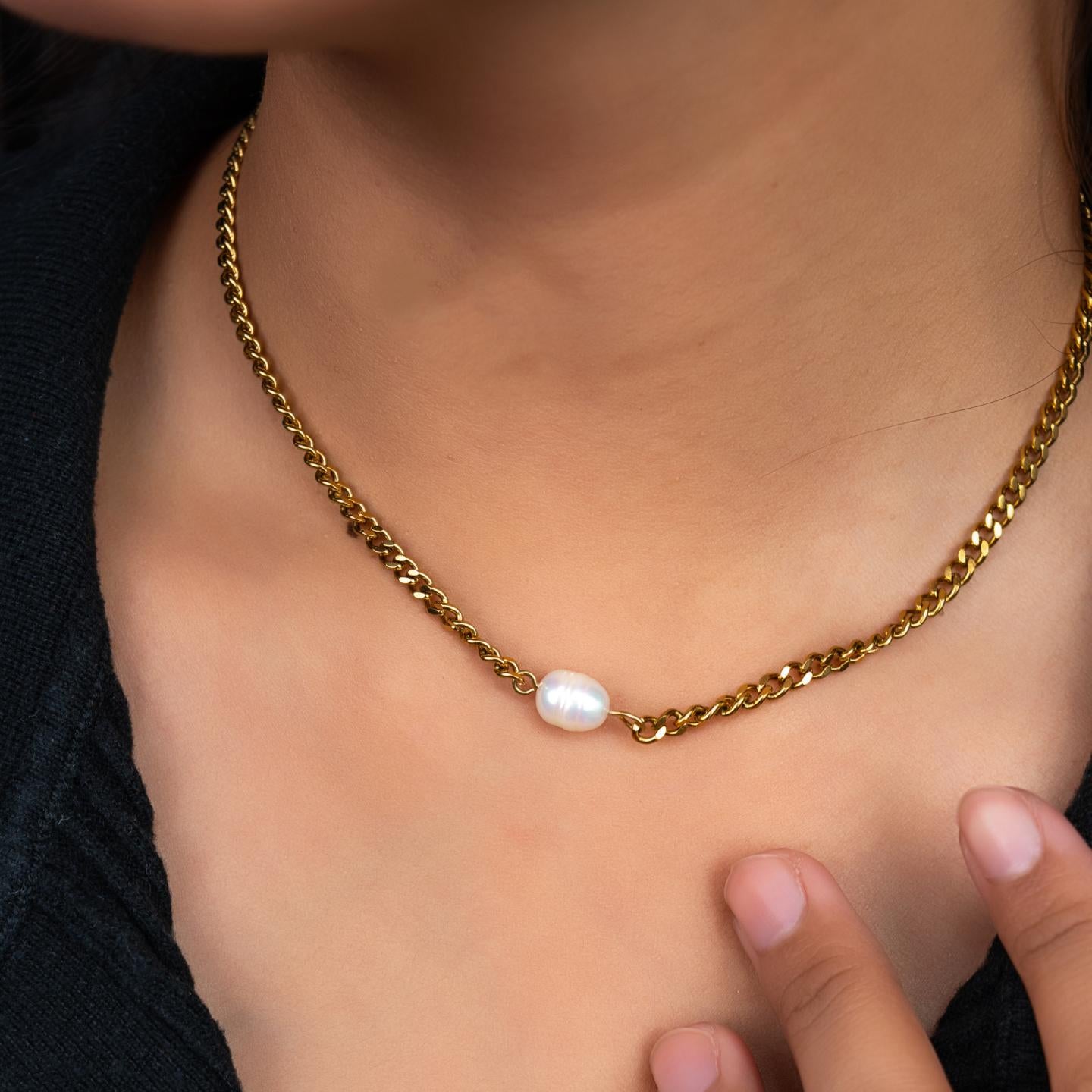 HELMI Fresh Water Pearl Choker Necklace For Women's