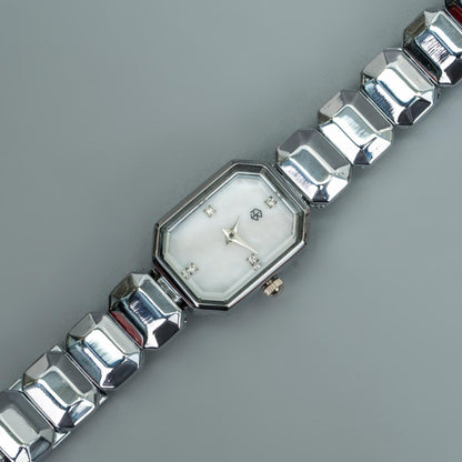 Time to Bloom Vintage Watches Collection