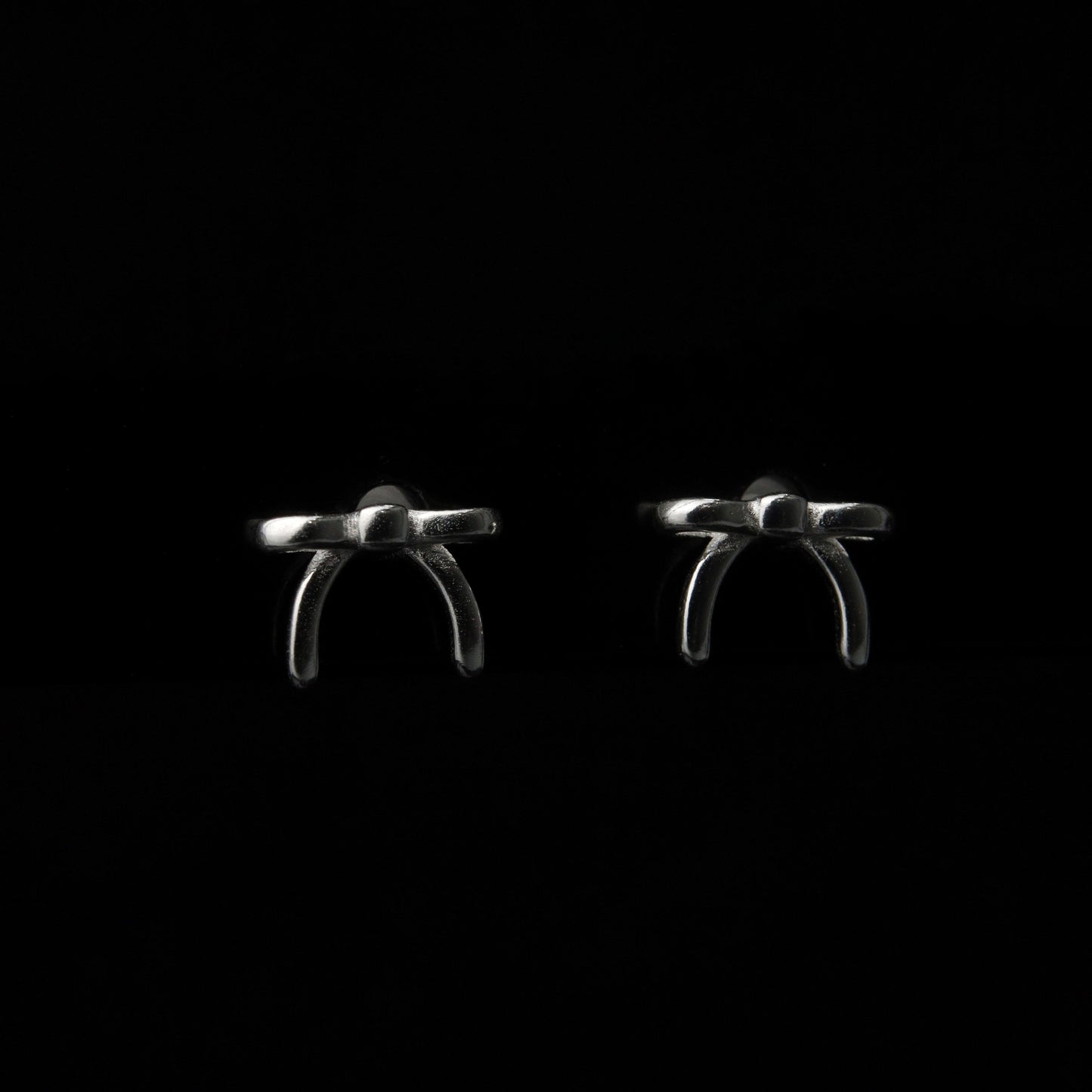 TINIE S925 Silver Mini Ribbon Stud Earrings