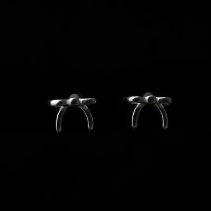 TINIE S925 Silver Mini Ribbon Stud Earrings