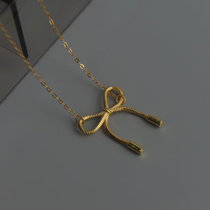 SABRINA S925 Silver Ribbon Knot