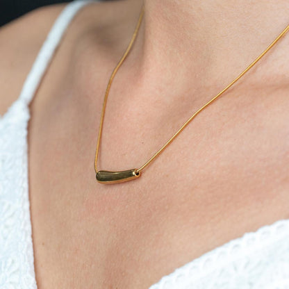 LINEI Bone Pendant Chain Necklace