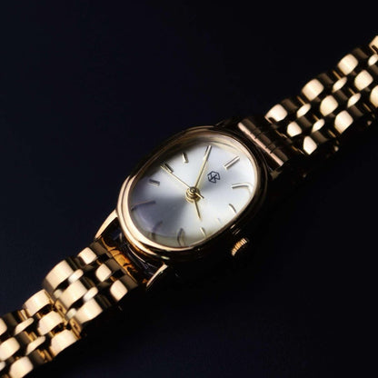DEMETER Oval Watch