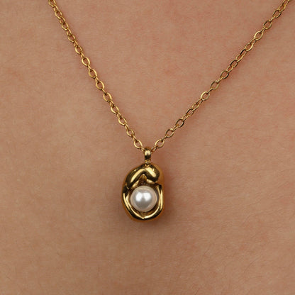 GRETEL Bean Synthetic P Pendant Chain Necklace