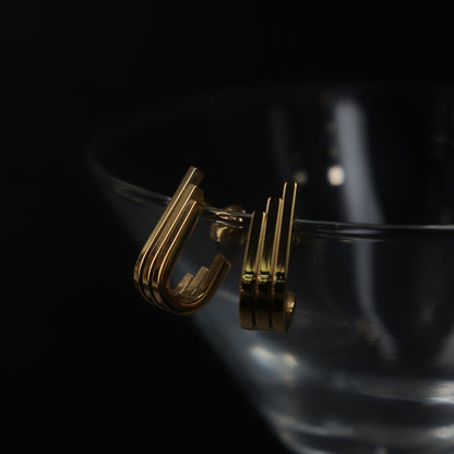 GAEL 3 Layered J-Shaped Stud Earrings