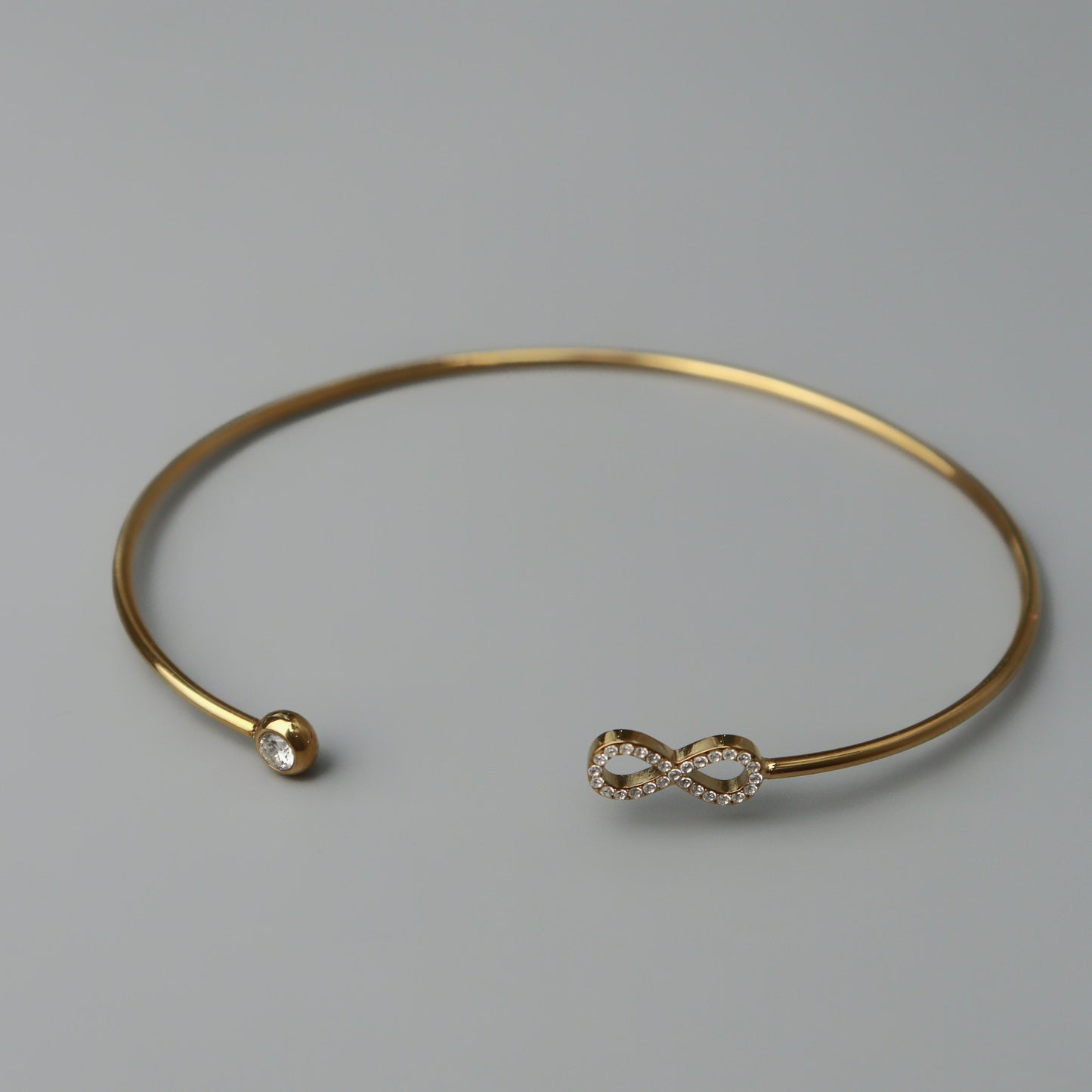 CORSIA Thin Infinity 8 Edge Open Bangle Women's