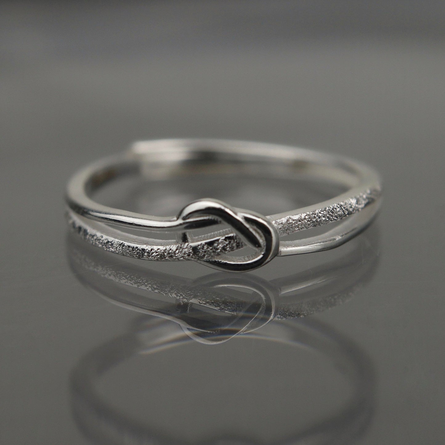 MAVIS S925 Silver Tie Knot Adjustable Ring for Women