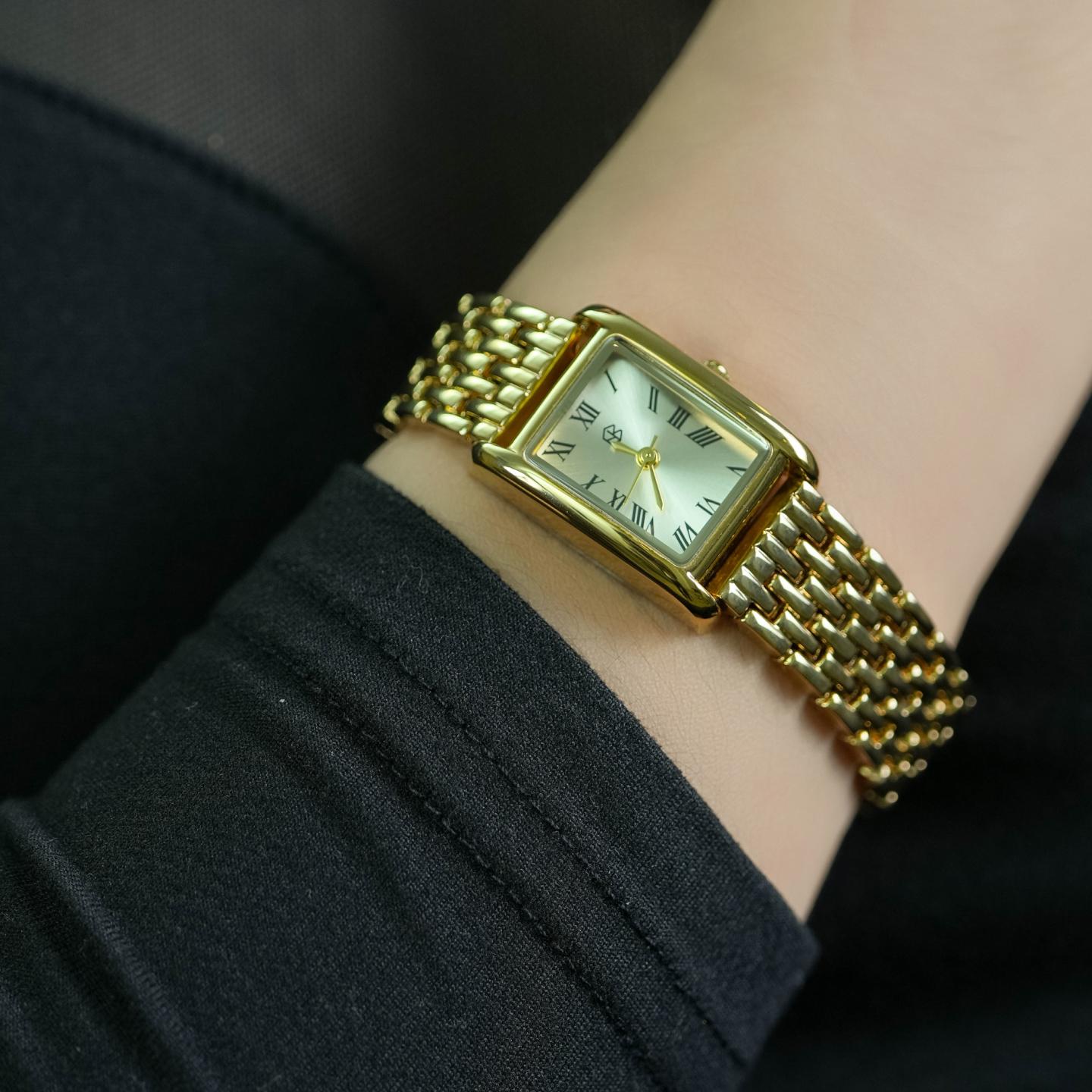 ZORIN Gold Rectangle Roman Numerical Women's Fashion Watch