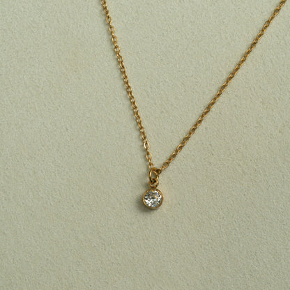 BRILLIANCE STONE Pendant Chain Necklace For Women's