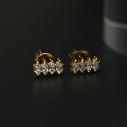 AMUSE Small Line Oval Shape Stud Earrings For Women's