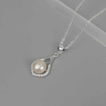 MERLIA S925 Silver Fresh Water Pearl Drop Pendant Chain Necklace for Women