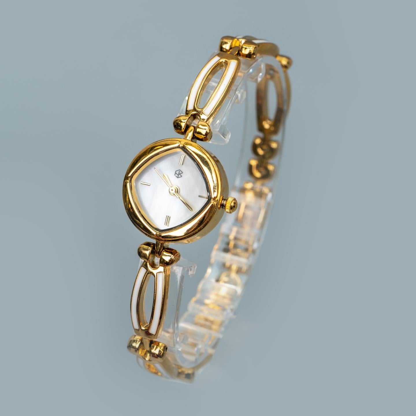 CHARLOTTE Slim Retro Round White Pearl Dainty Women’s Wrist Watch