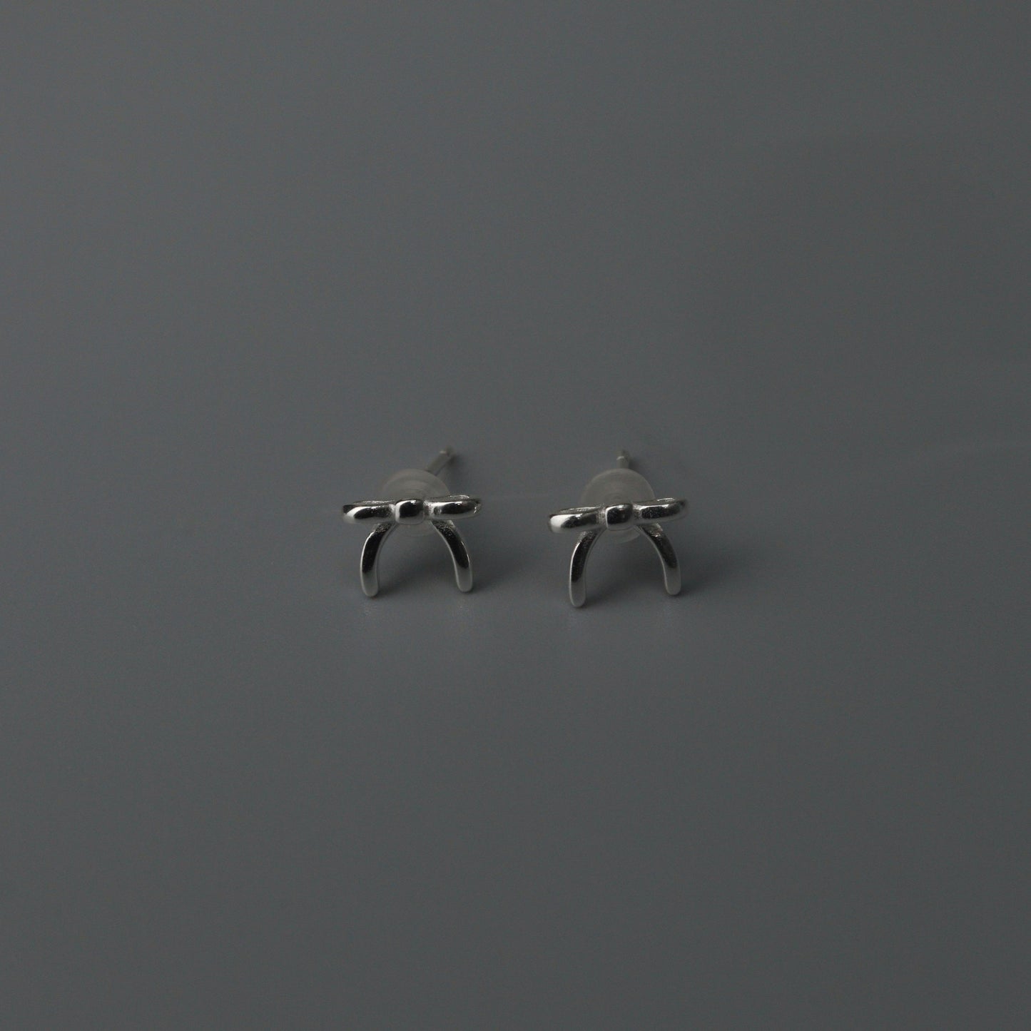 TINIE S925 Silver Mini Ribbon Stud Earrings