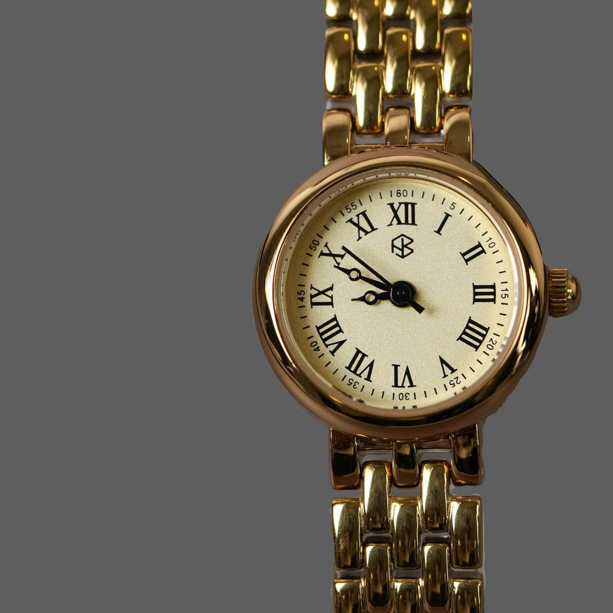 VELRA Gold Round Roman Numerical Women's Fashion Watch