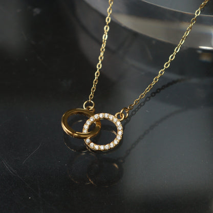 ENTWINE Hollow Round Tangled Pendant Chain Necklace