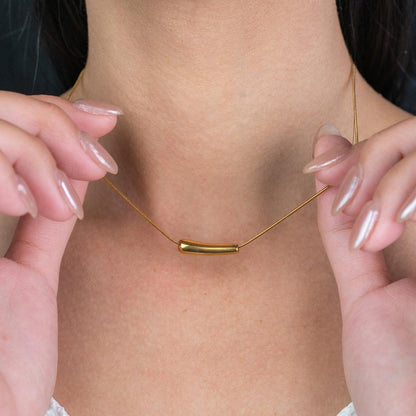 LINEI Bone Pendant Chain Necklace