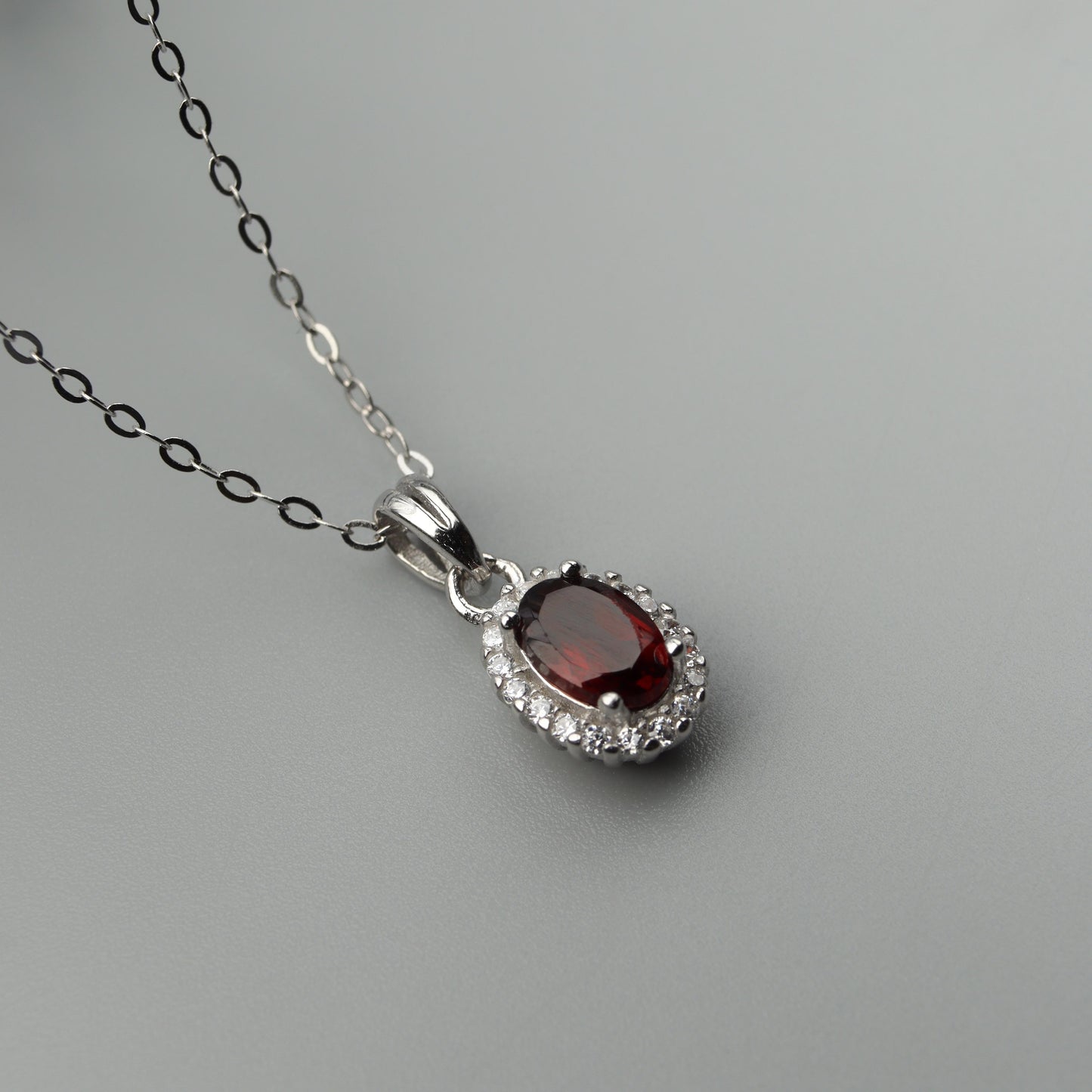 Oval Pendant Rhodolite Garnet Gemstone S925 Silver Chain Necklace