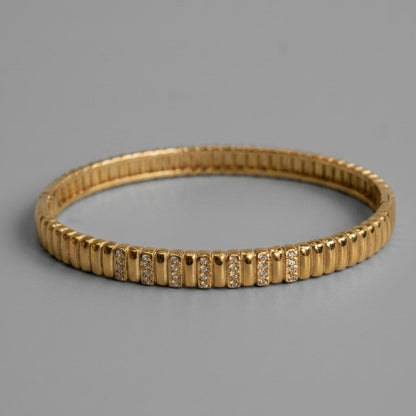 VELTARA Ribbed Texture and Glass Embedded Bangle Bracelet