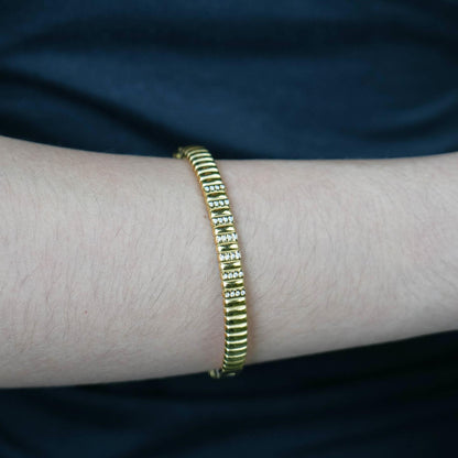 VELTARA Ribbed Texture and Glass Embedded Bangle Bracelet