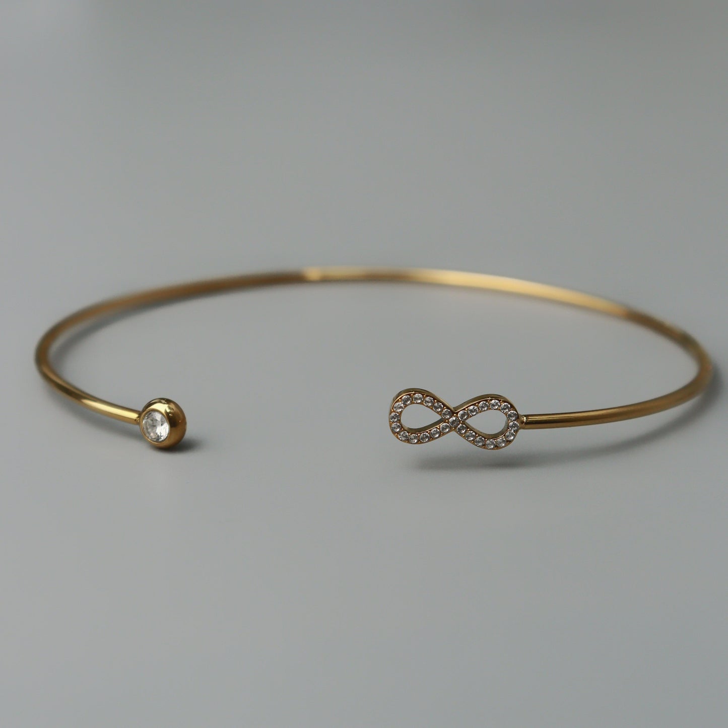 CORSIA Thin Infinity 8 Edge Open Bangle Women's