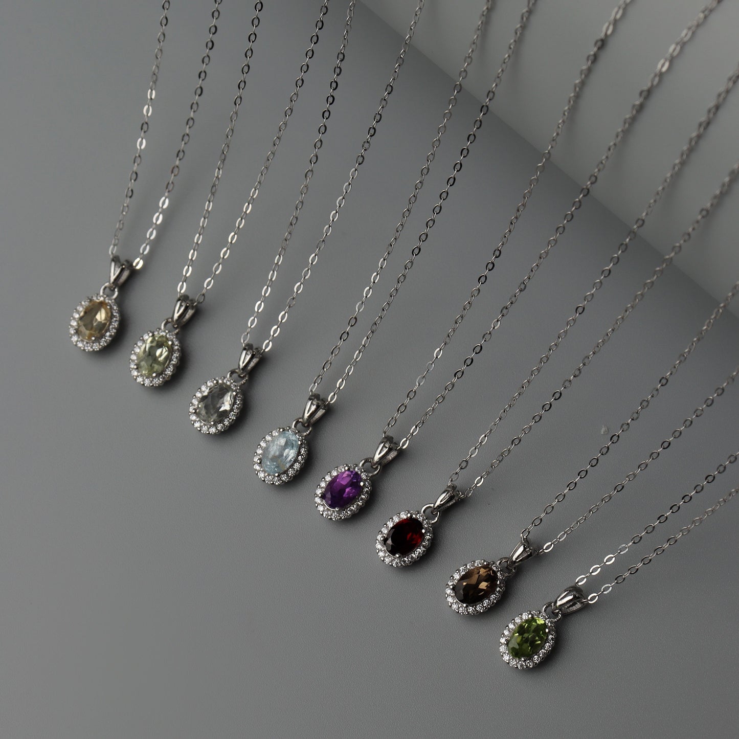 Oval Pendant Natural Quartz Colourless Gemstone S925 Silver Chain Necklace Pawnable with AGCL Certification