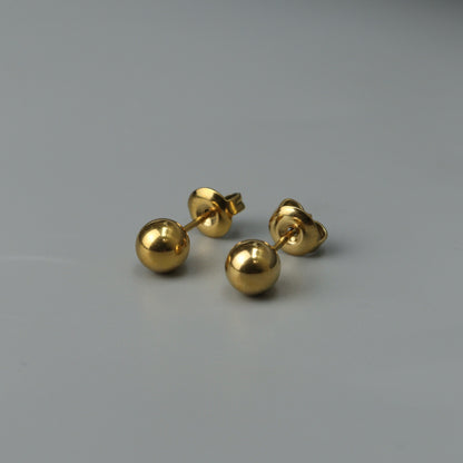 GWENDOLEN Round Stud Earrings